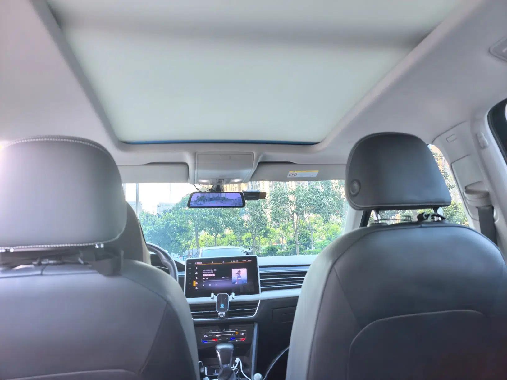 Volkswagen Tiguan L 2022 330TSI Automatic Two-Wheel Drive Smart Edition — миниатюра 18