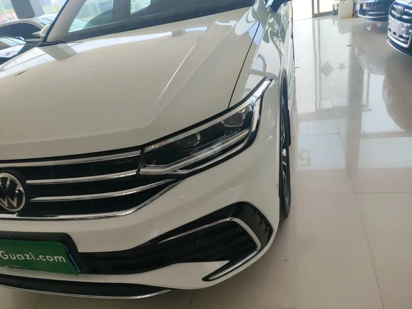 Volkswagen Tiguan L 2024 330TSI Automatic Two-Wheel Drive R-Line Enhanced Edition — миниатюра 8