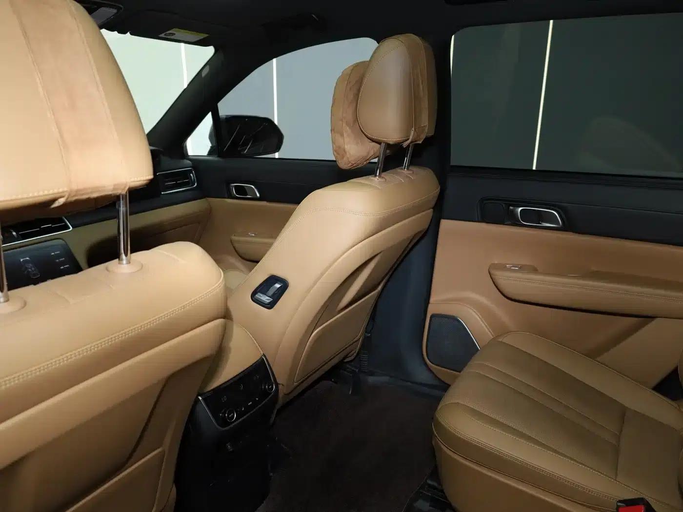 Li Auto ONE 2020 Extended Range 6-Seater — миниатюра 19