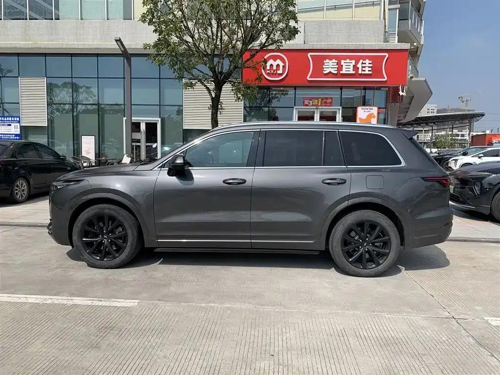 Li Auto ONE 2020 Extended Range 6-Seater — миниатюра 3
