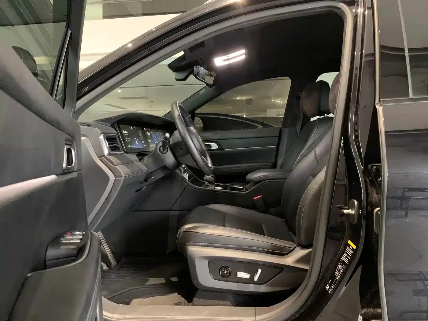 Li Auto ONE 2021 Extended Range 6-Seater — миниатюра 4