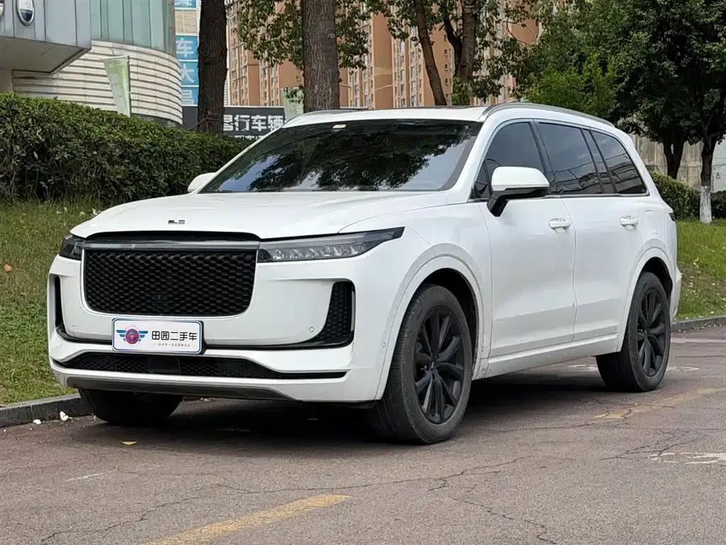 Li Auto ONE 2020 Extended Range 6-Seater — миниатюра 1