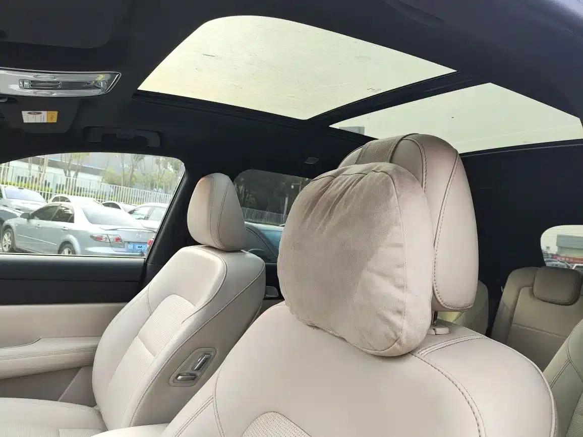 Li Auto ONE 2021 Extended Range 6-Seater — миниатюра 6