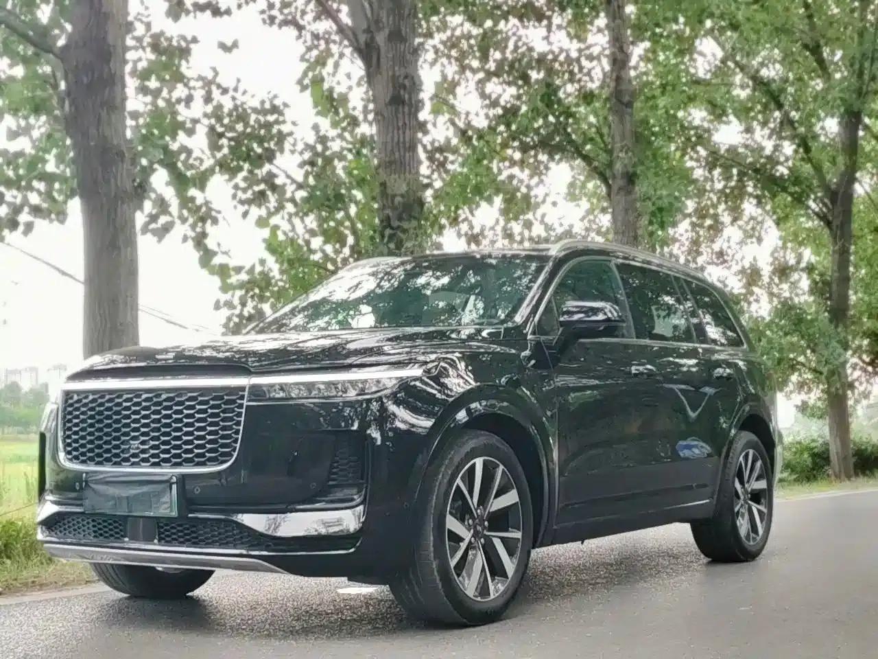 Li Auto ONE 2021 Extended Range 6-Seater — миниатюра 1