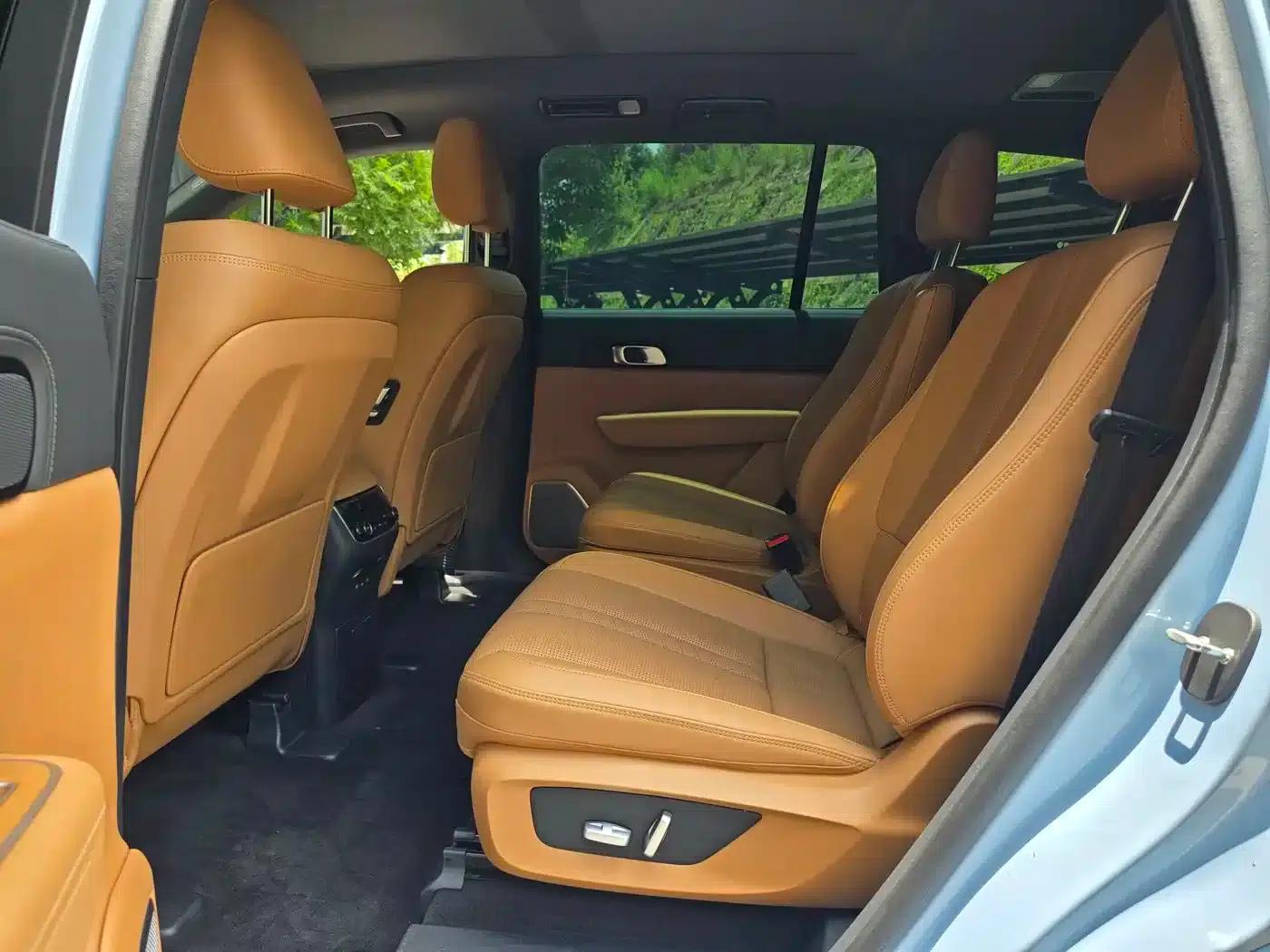 Li Auto ONE 2020 Extended Range 6-Seater — миниатюра 11