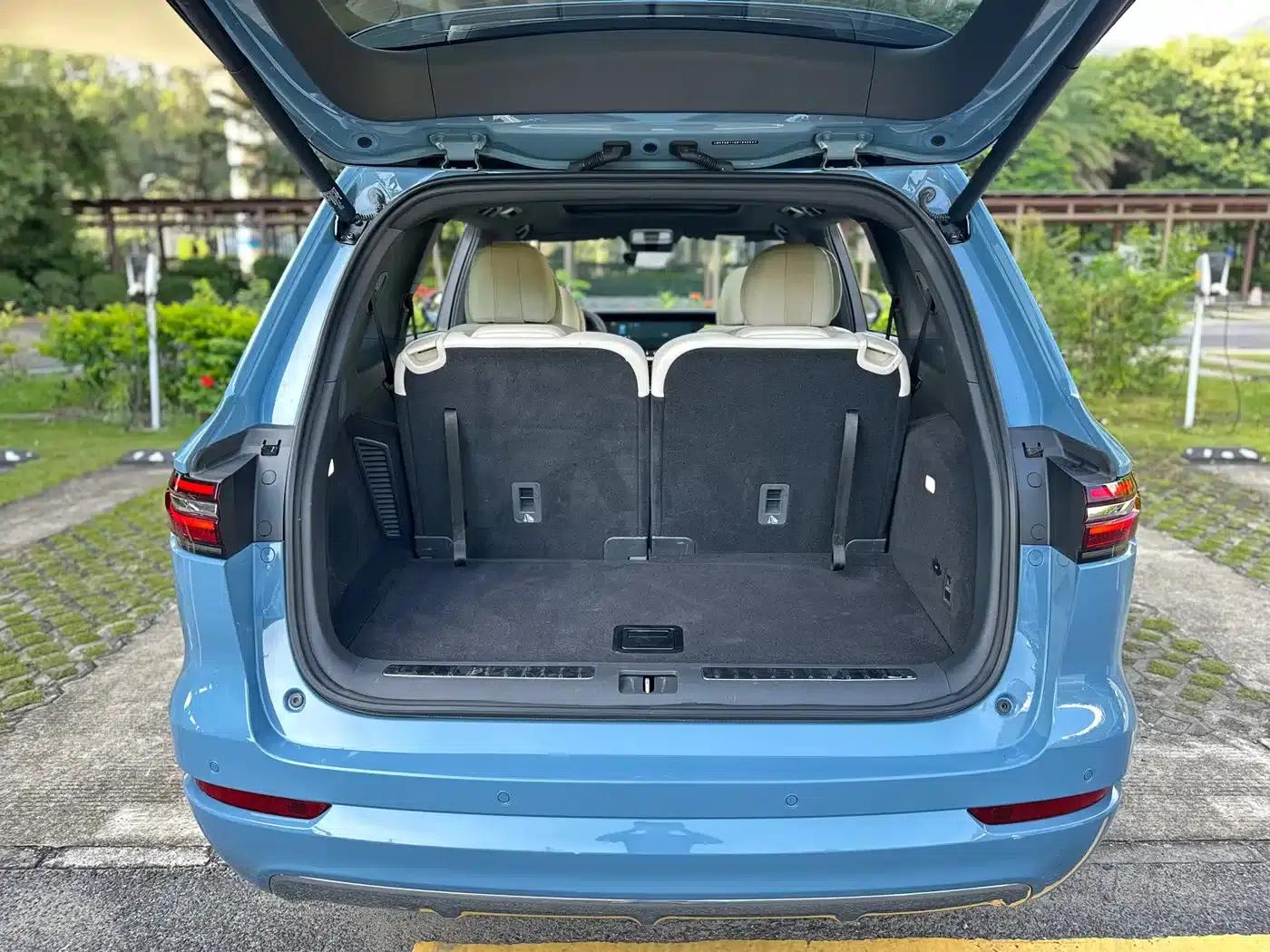 Li Auto ONE 2021 Extended Range 6-Seater — миниатюра 20