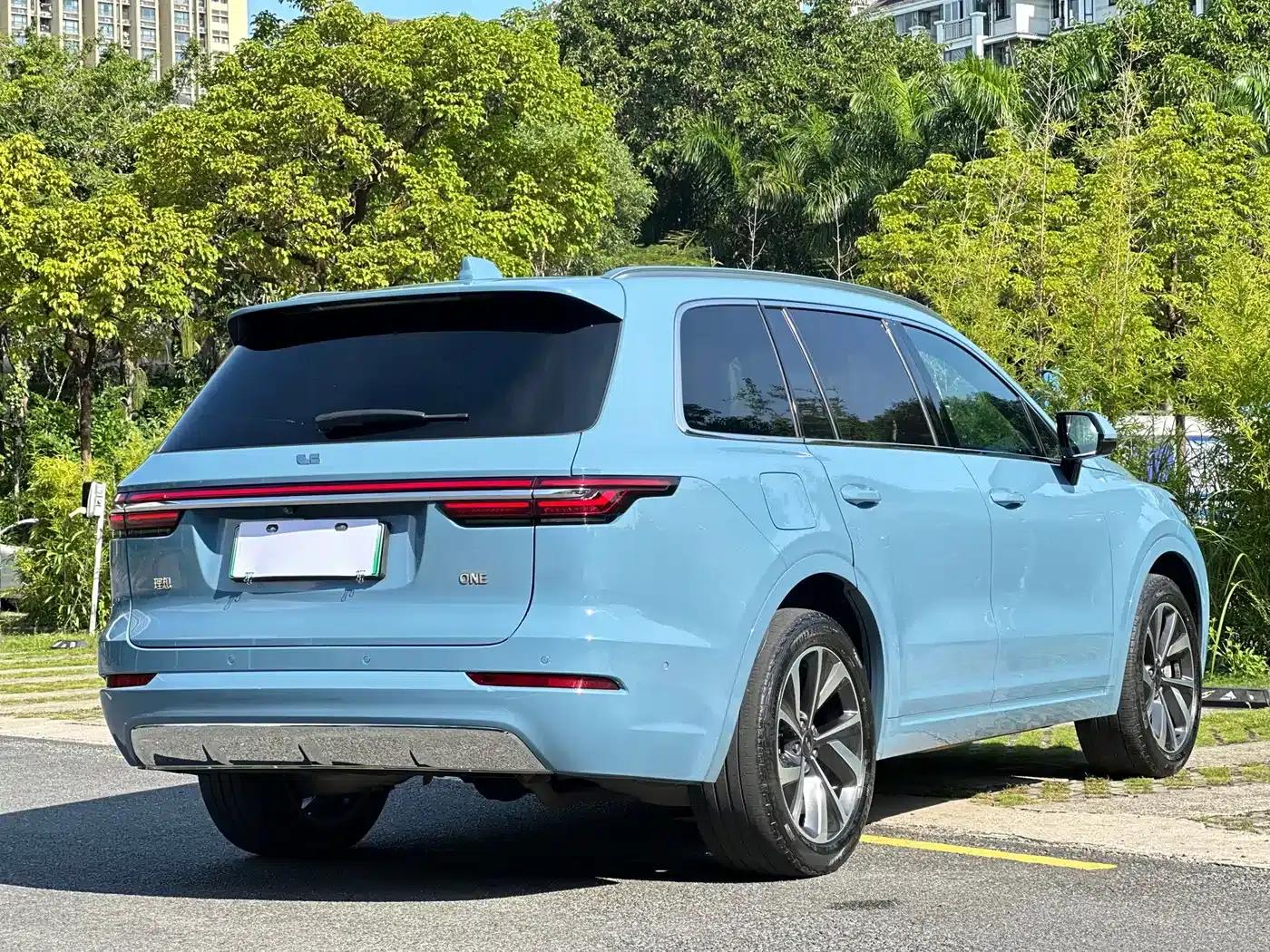 Li Auto ONE 2021 Extended Range 6-Seater — миниатюра 4