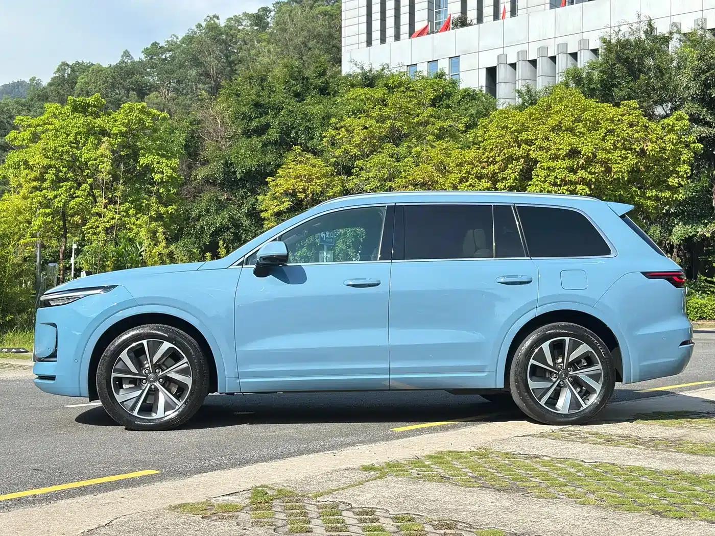 Li Auto ONE 2021 Extended Range 6-Seater — миниатюра 7