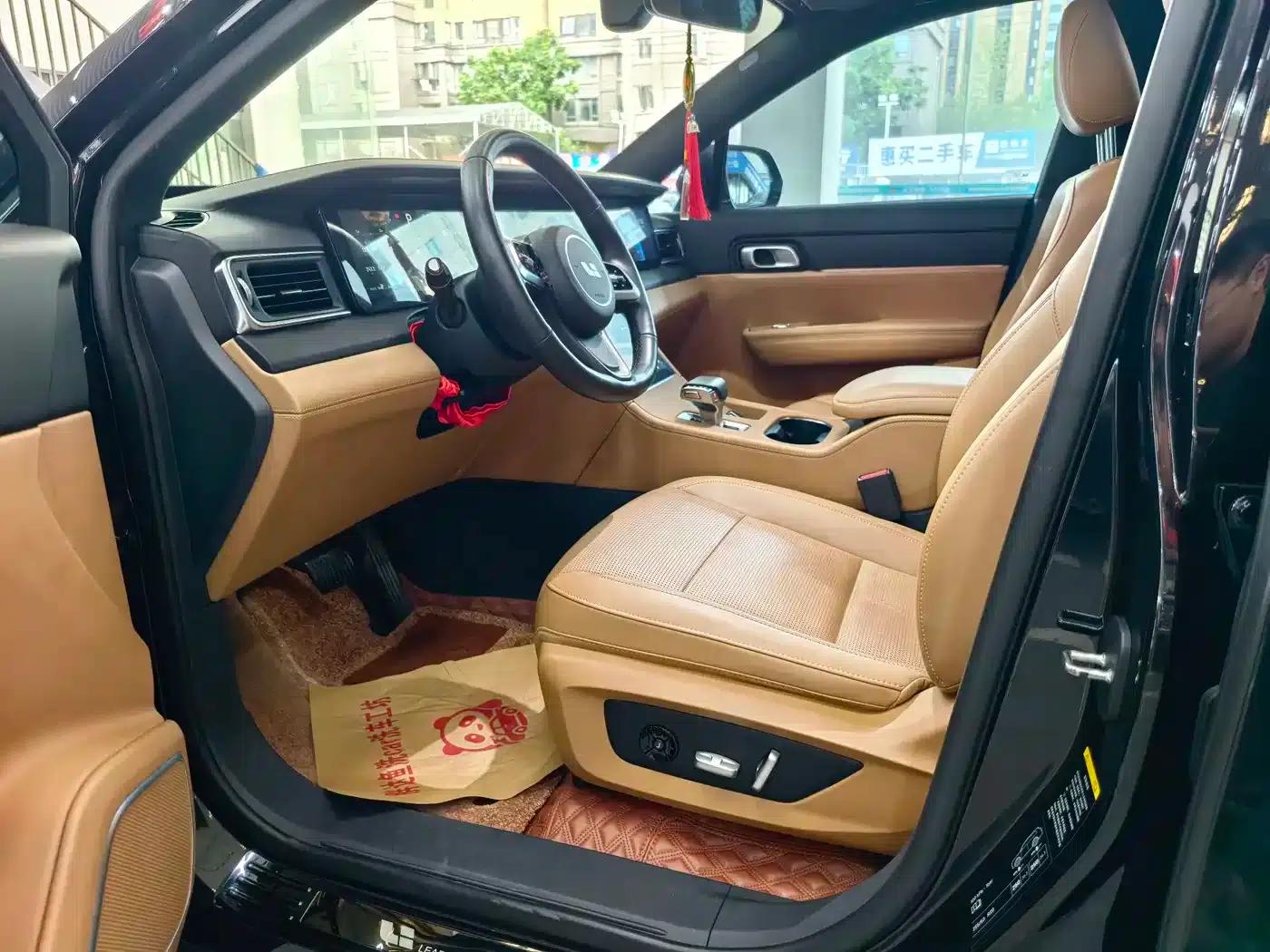 Li Auto ONE 2021 Extended Range 6-Seater — миниатюра 5