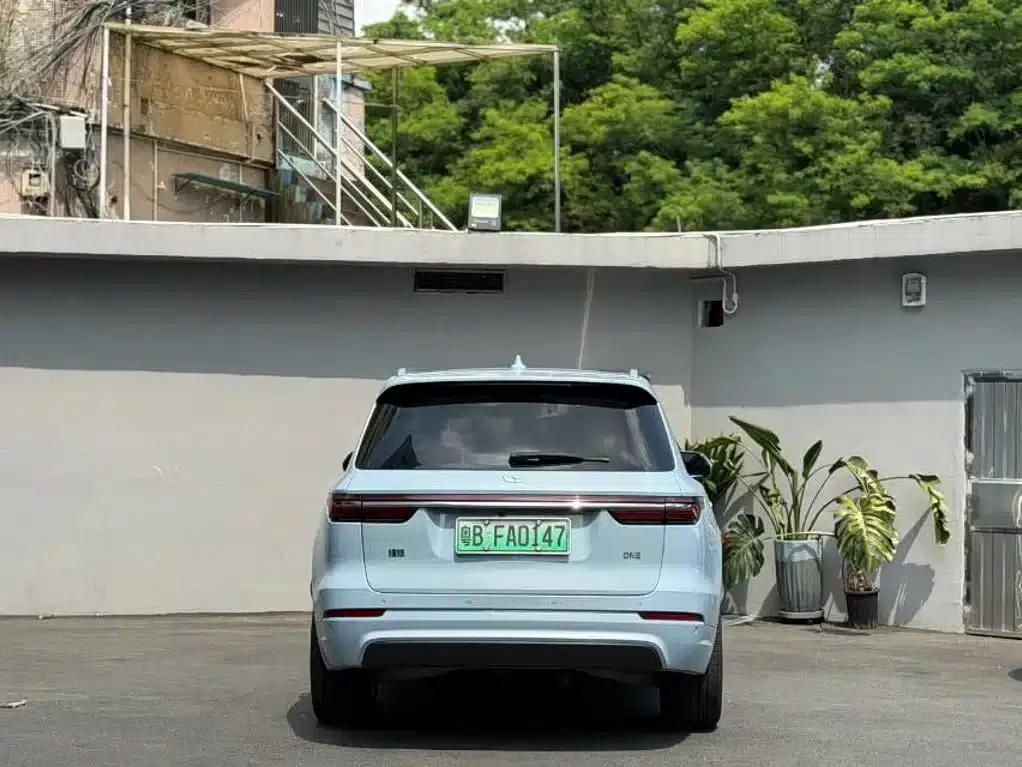 Li Auto ONE 2020 Extended Range 6-Seater — миниатюра 3