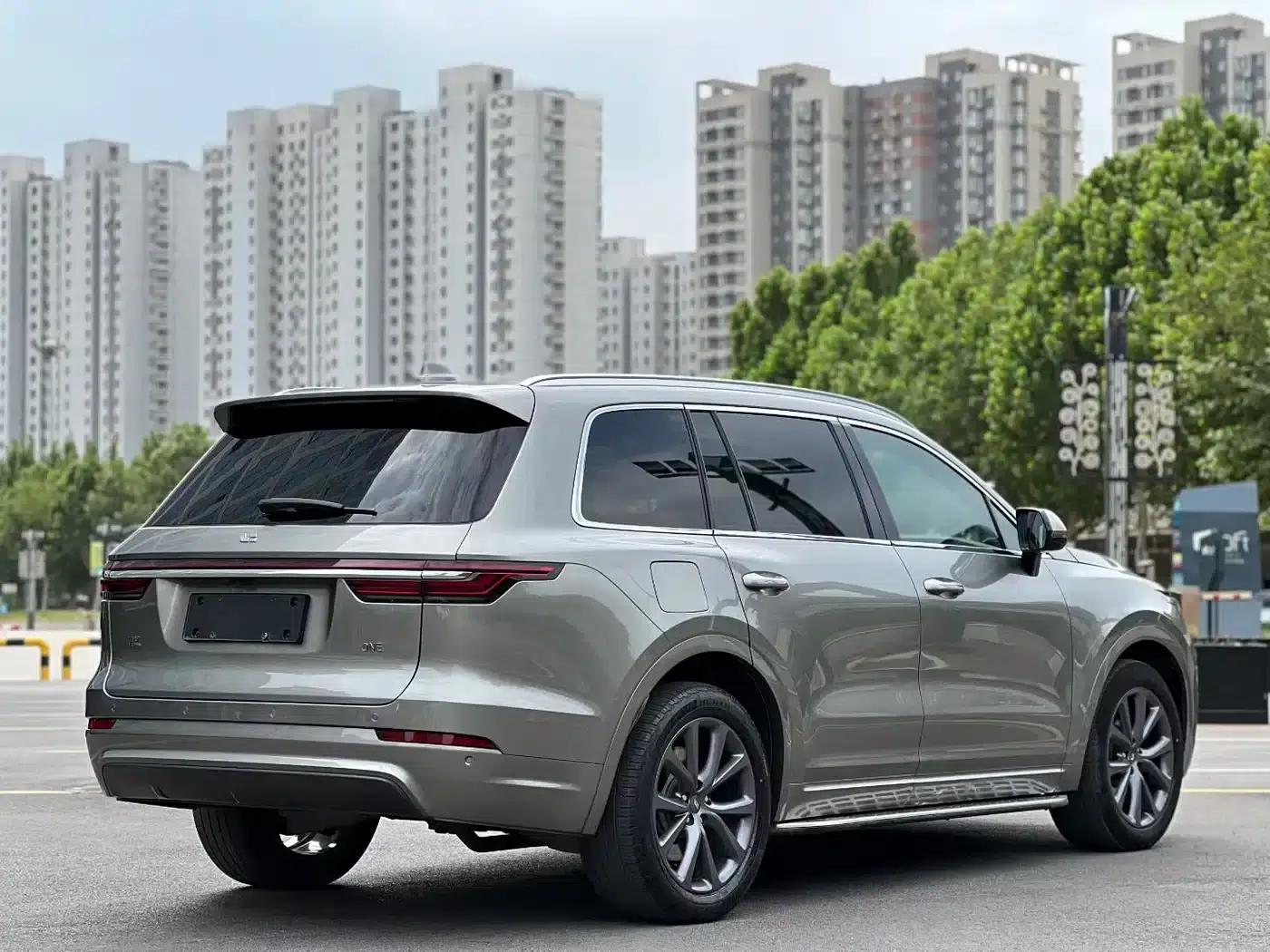 Li Auto ONE 2020 Extended Range 6-Seater — миниатюра 3