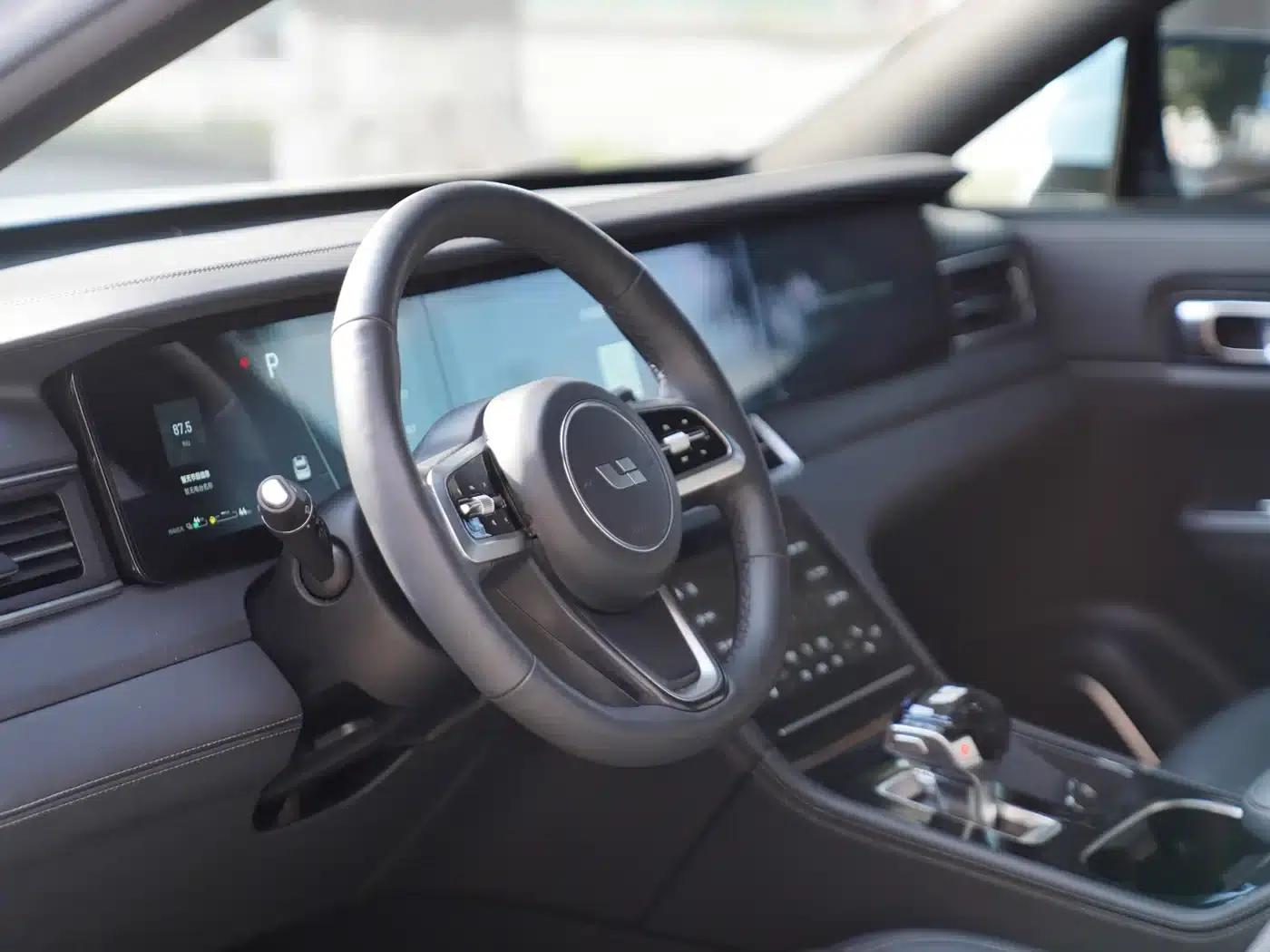 Li Auto ONE 2021 Extended Range 6-Seater — миниатюра 8