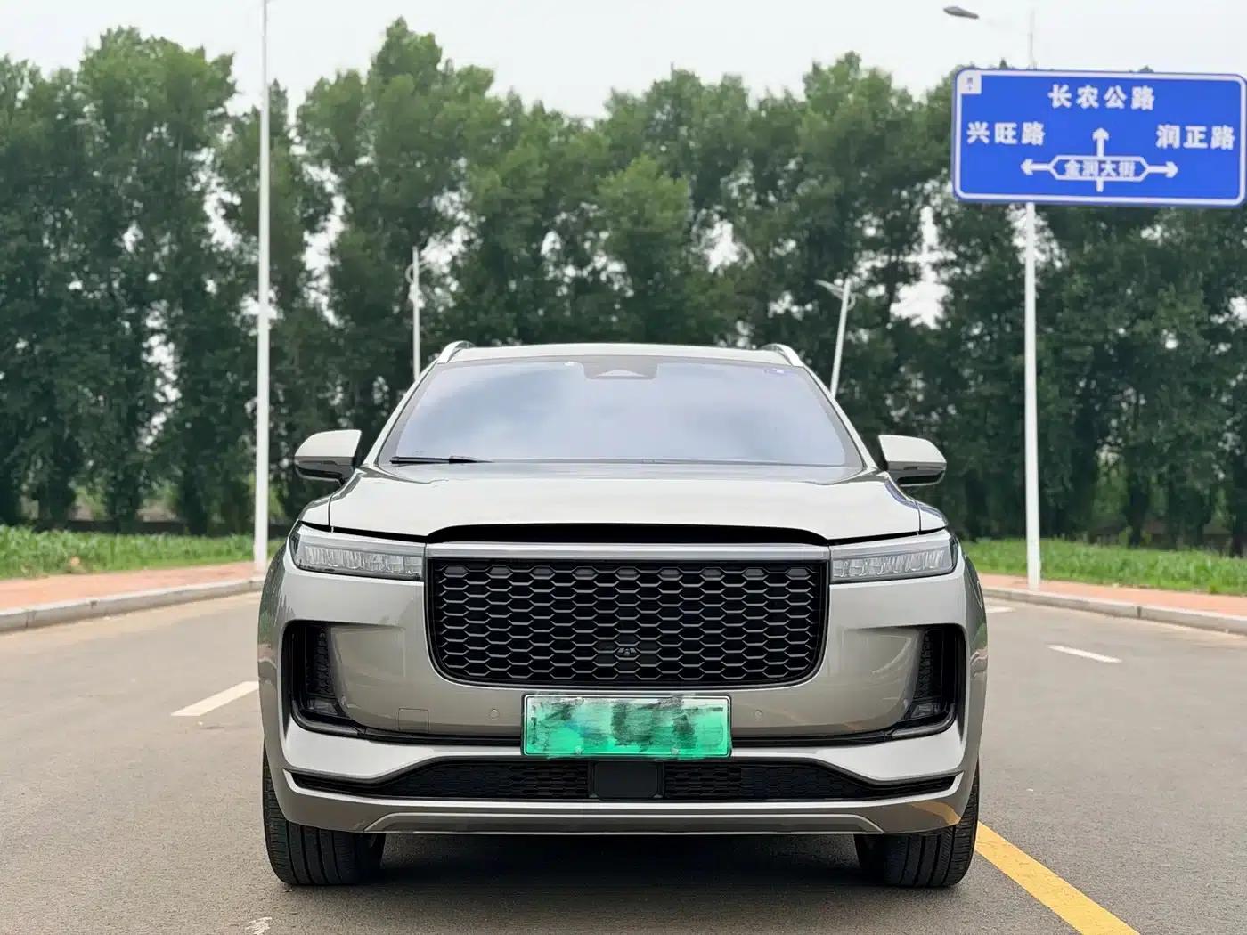 Li Auto ONE 2021 Extended Range 6-Seater — миниатюра 2