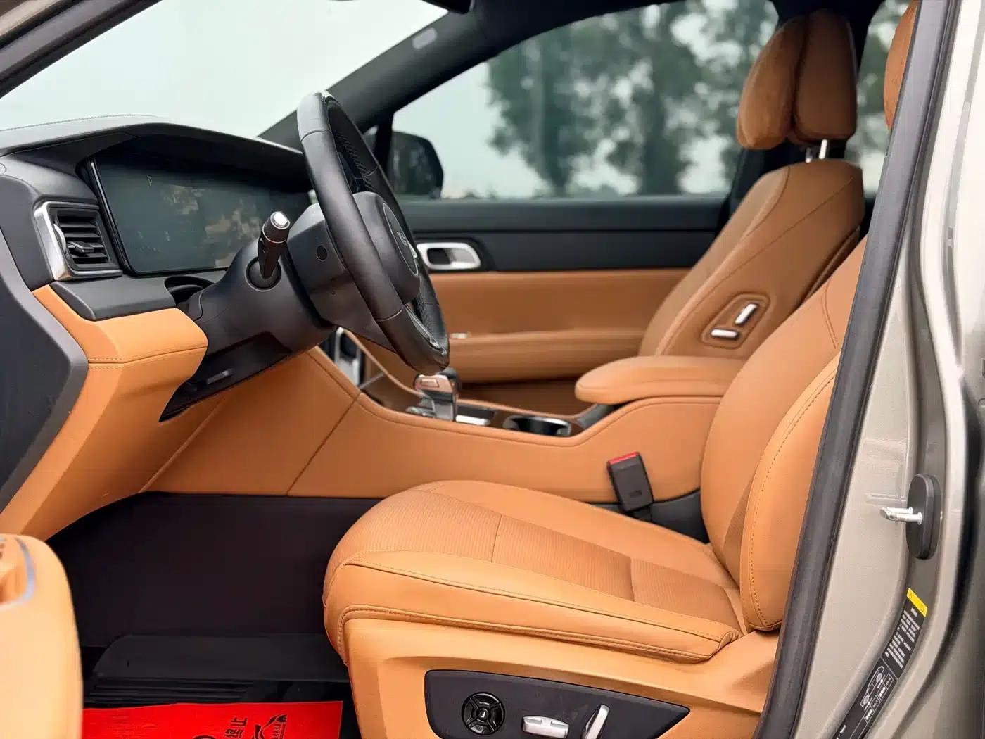 Li Auto ONE 2021 Extended Range 6-Seater — миниатюра 4