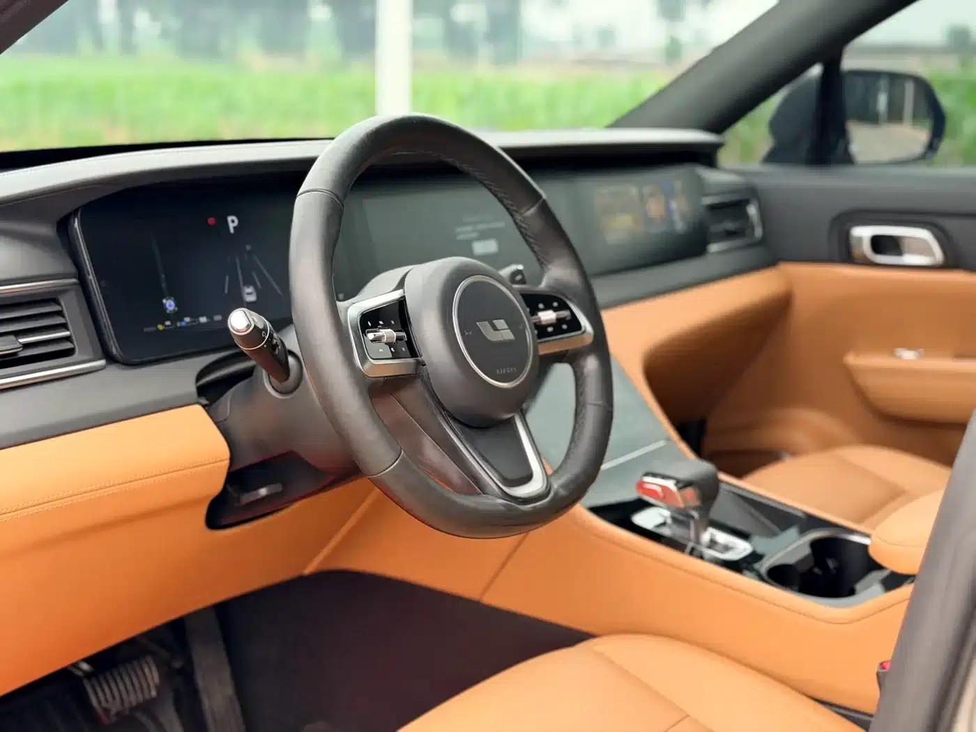 Li Auto ONE 2021 Extended Range 6-Seater — миниатюра 5