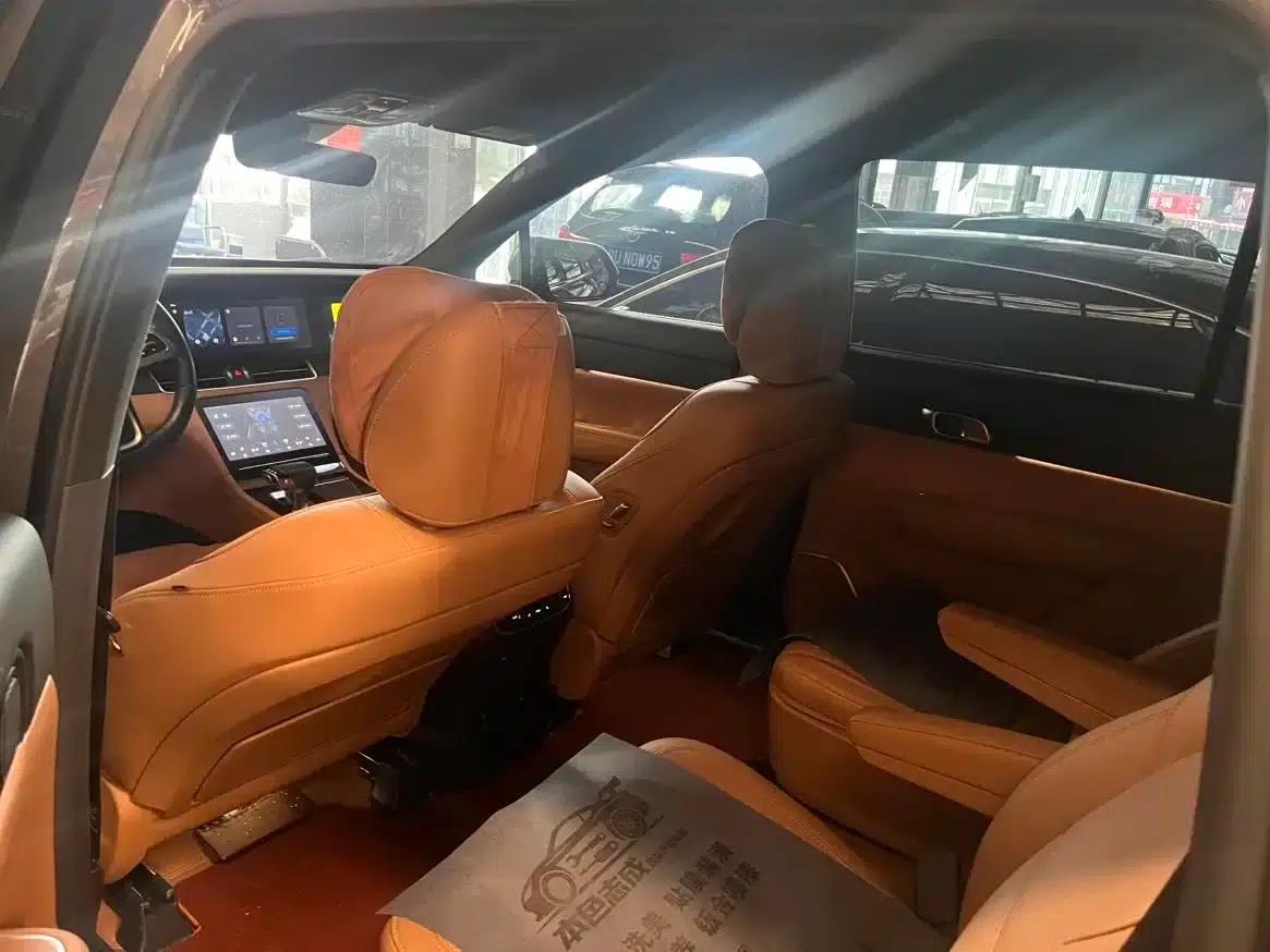 Li Auto ONE 2021 Extended Range 6-Seater — миниатюра 9