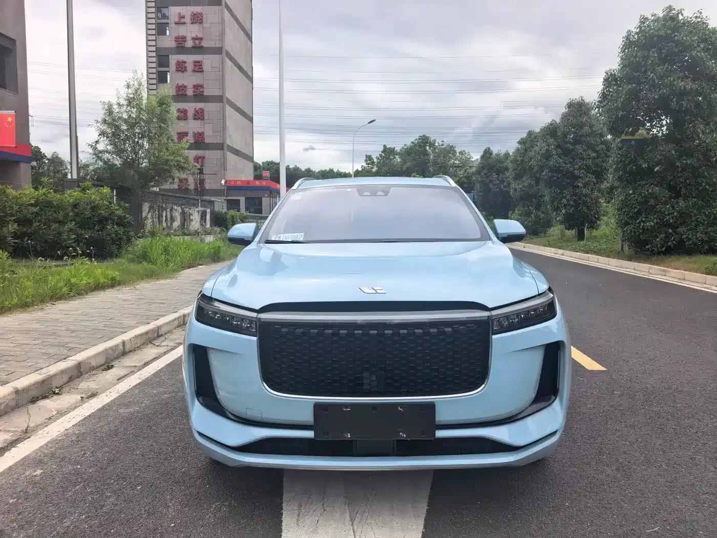 Li Auto ONE 2021 Extended Range 6-Seater — миниатюра 2