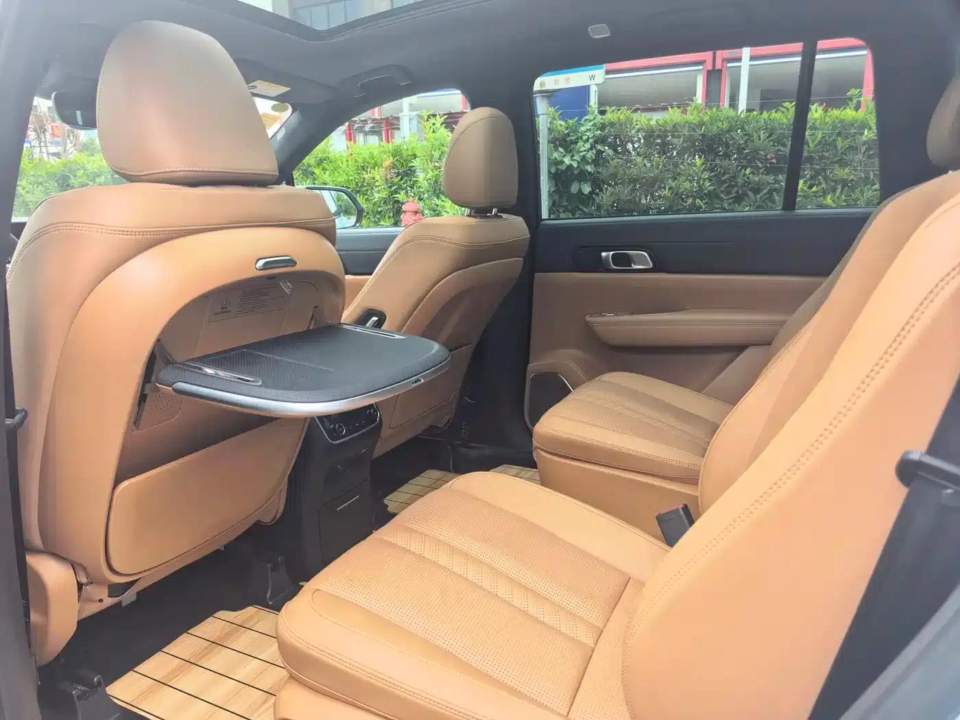 Li Auto ONE 2021 Extended Range 6-Seater — миниатюра 8