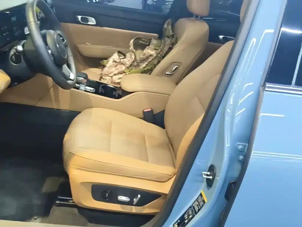 Li Auto ONE 2021 Extended Range 6-Seater — миниатюра 15