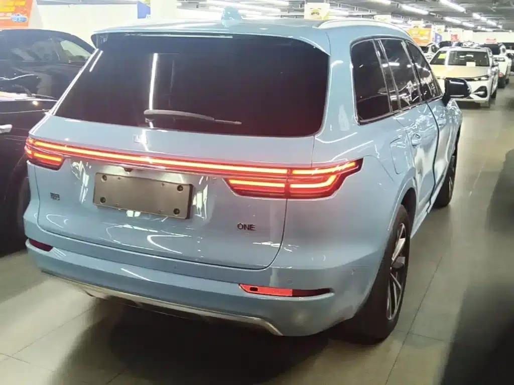 Li Auto ONE 2021 Extended Range 6-Seater — миниатюра 7