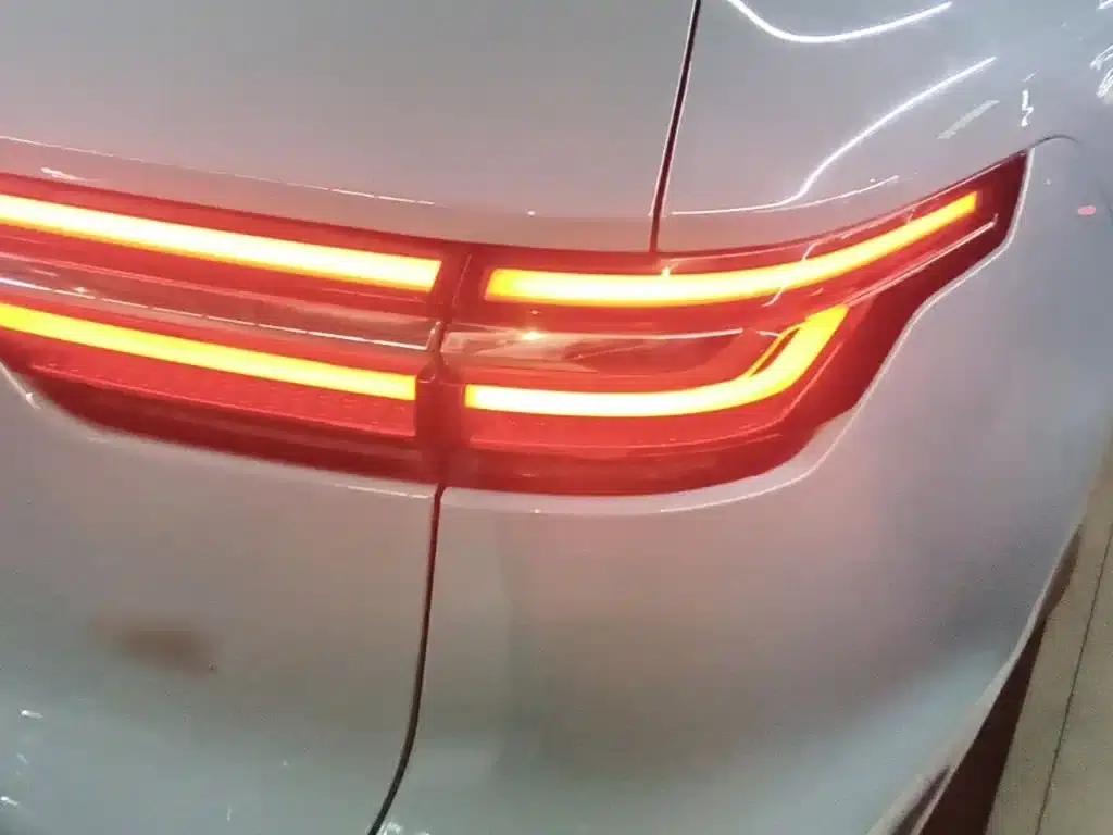 Li Auto ONE 2021 Extended Range 6-Seater — миниатюра 8