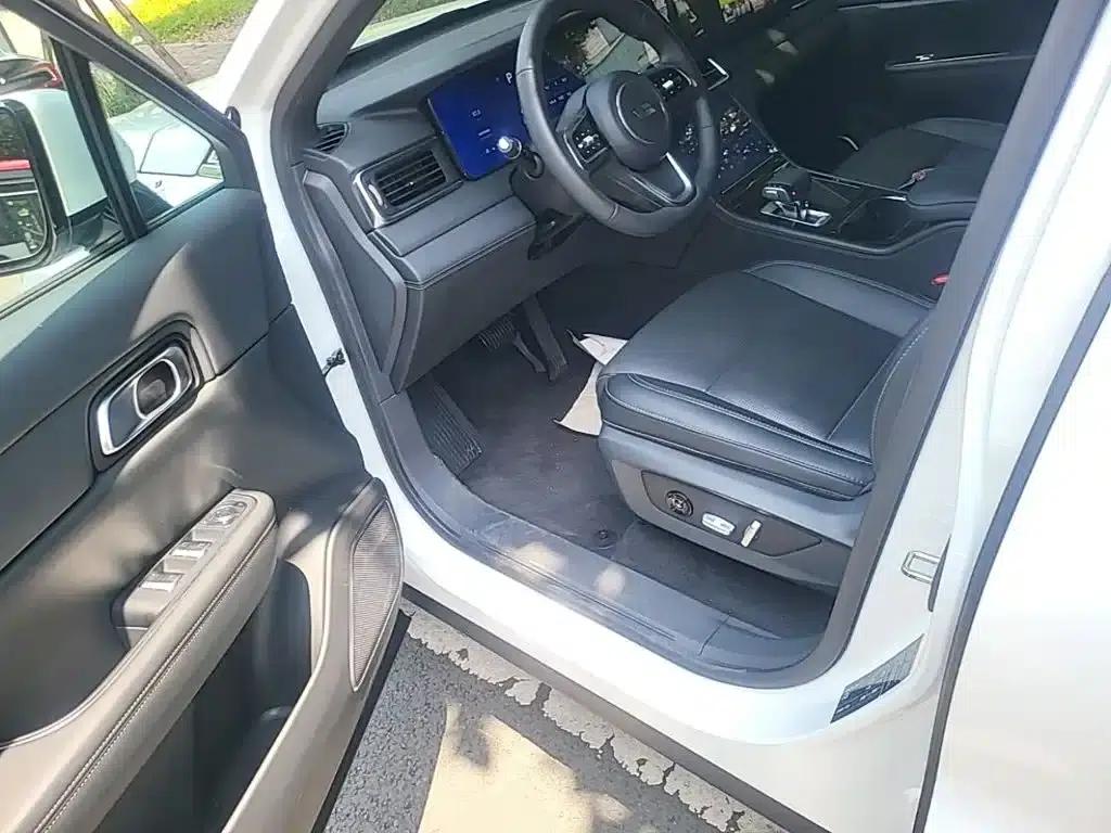 Li Auto ONE 2020 Extended Range 6-Seater — миниатюра 15