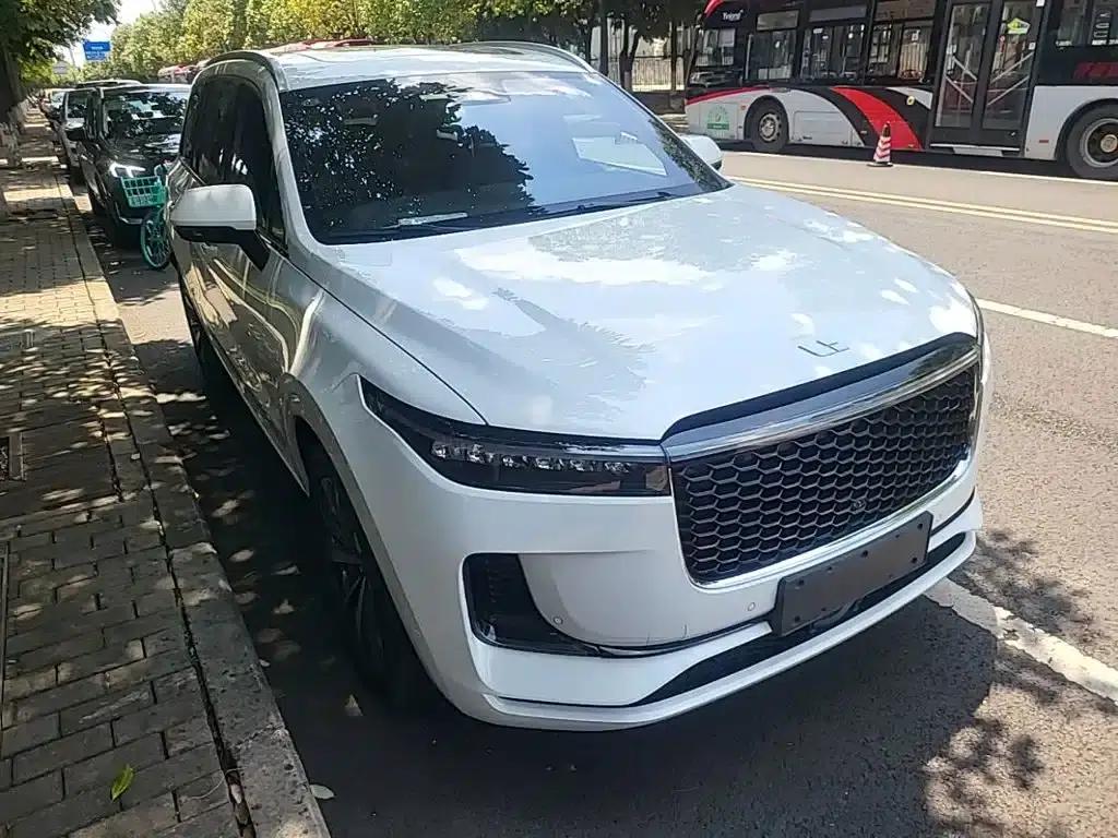 Li Auto ONE 2020 Extended Range 6-Seater — миниатюра 4