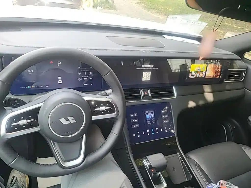 Li Auto ONE 2020 Extended Range 6-Seater — миниатюра 10