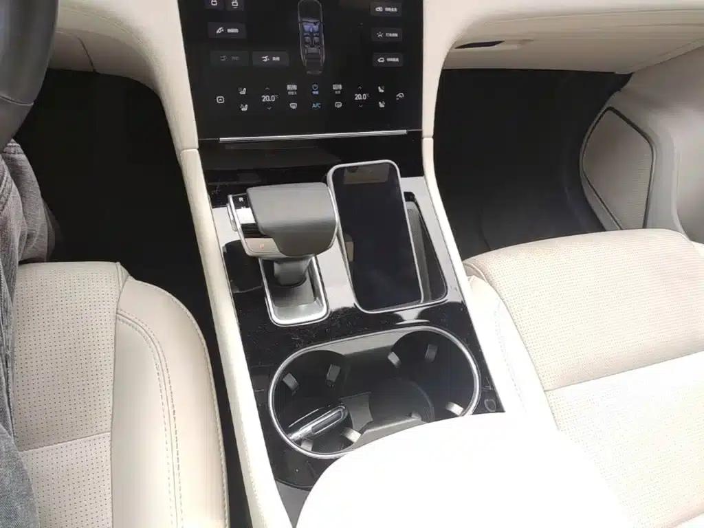 Li Auto ONE 2021 Extended Range 6-Seater — миниатюра 21