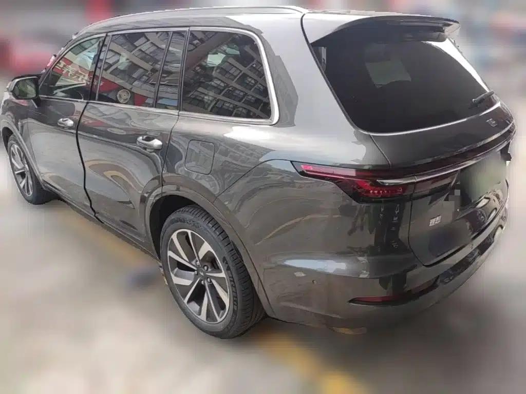Li Auto ONE 2021 Extended Range 6-Seater — миниатюра 9