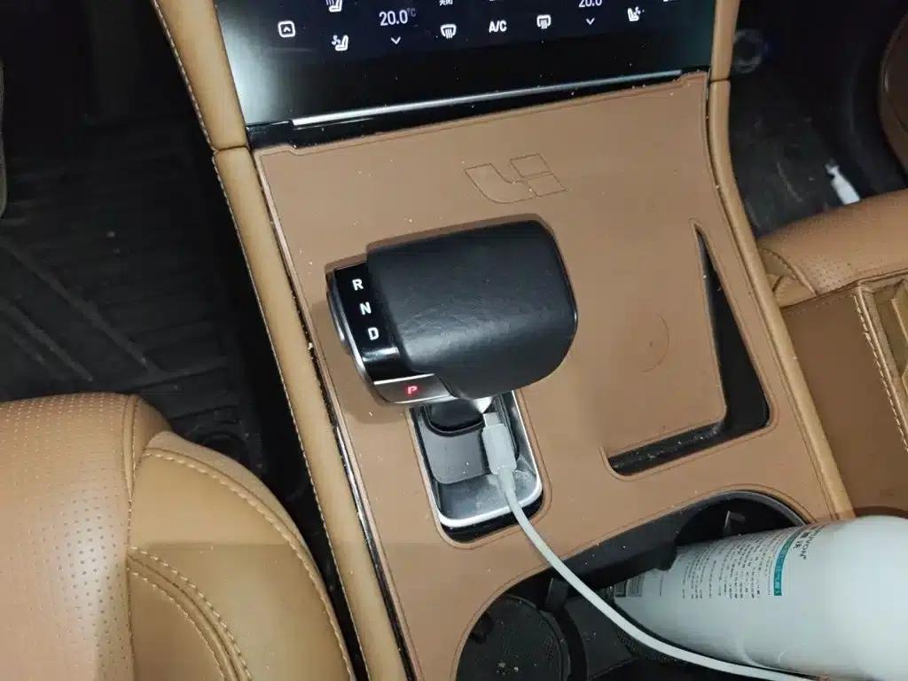 Li Auto ONE 2021 Extended Range 6-Seater — миниатюра 7