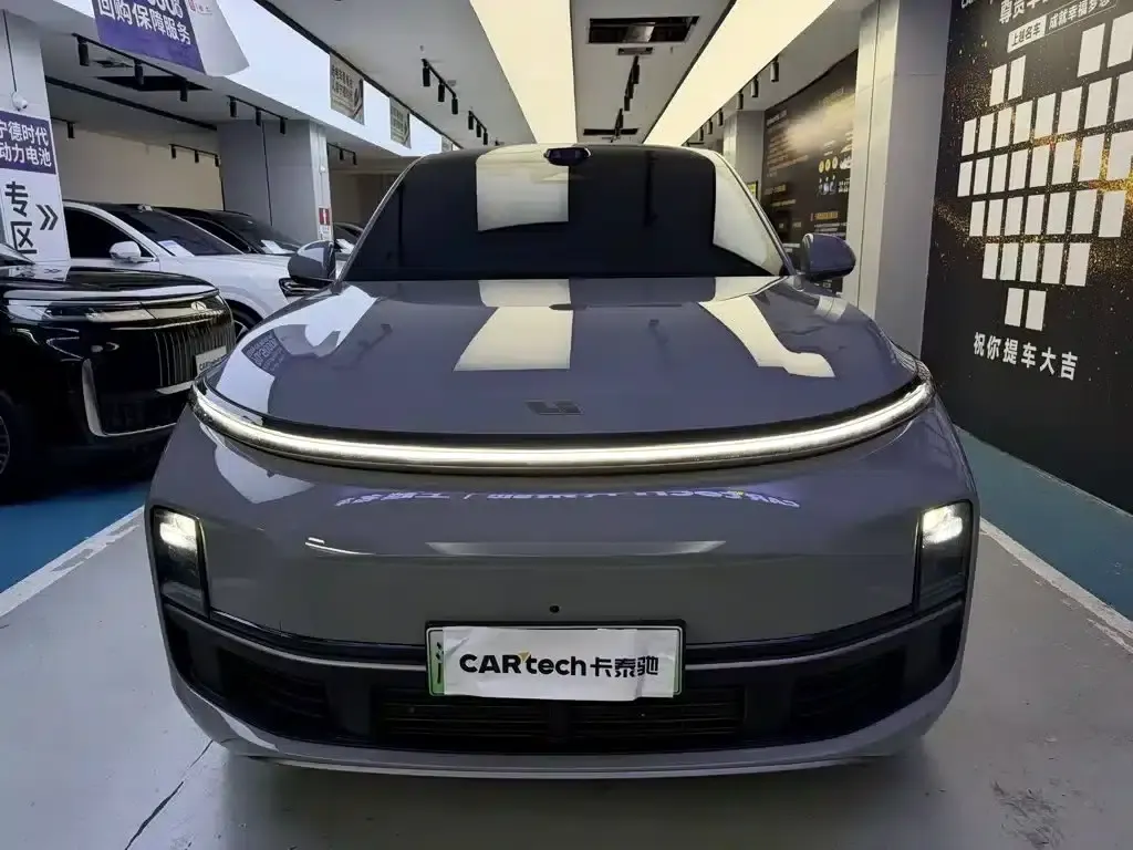 Li Auto L9 2025 Ultra Intelligent Renewal Edition — миниатюра 4