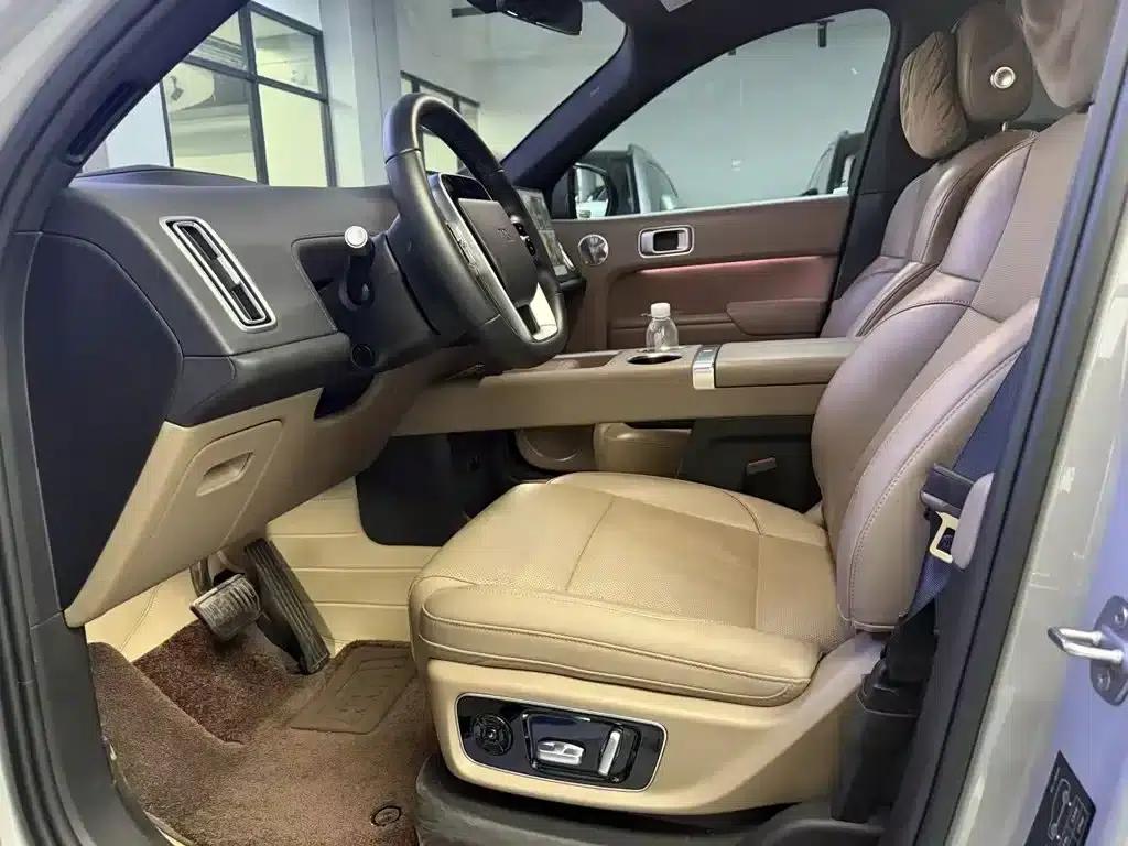 Li Auto L9 2025 Ultra Intelligent Renewal Edition — миниатюра 8