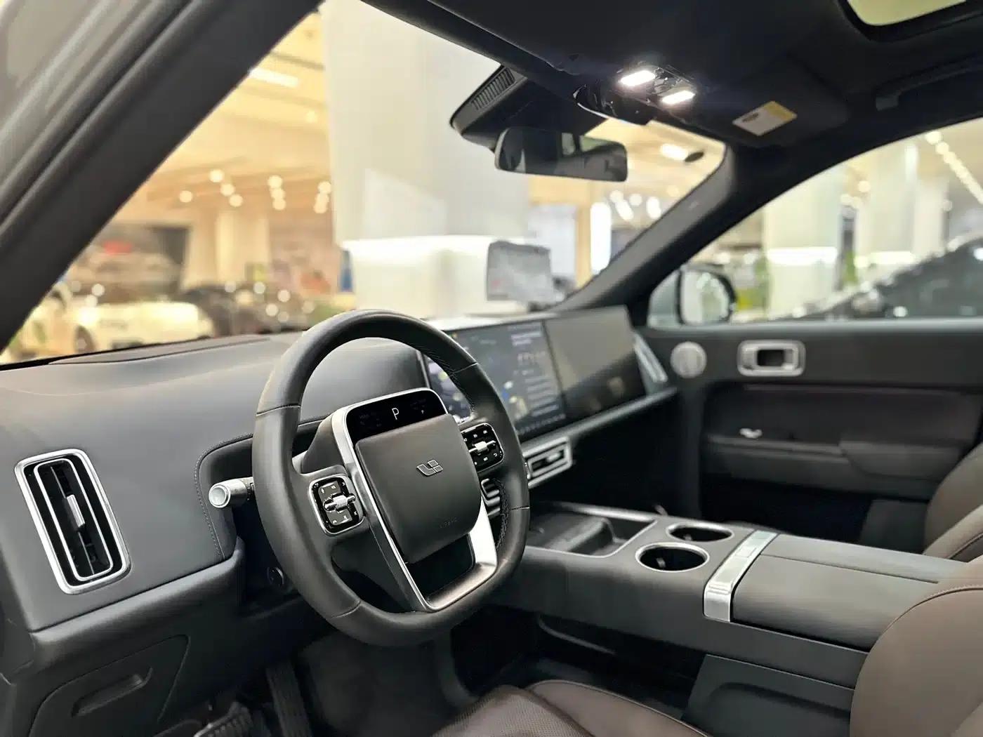 Li Auto L9 2022 Max — миниатюра 3