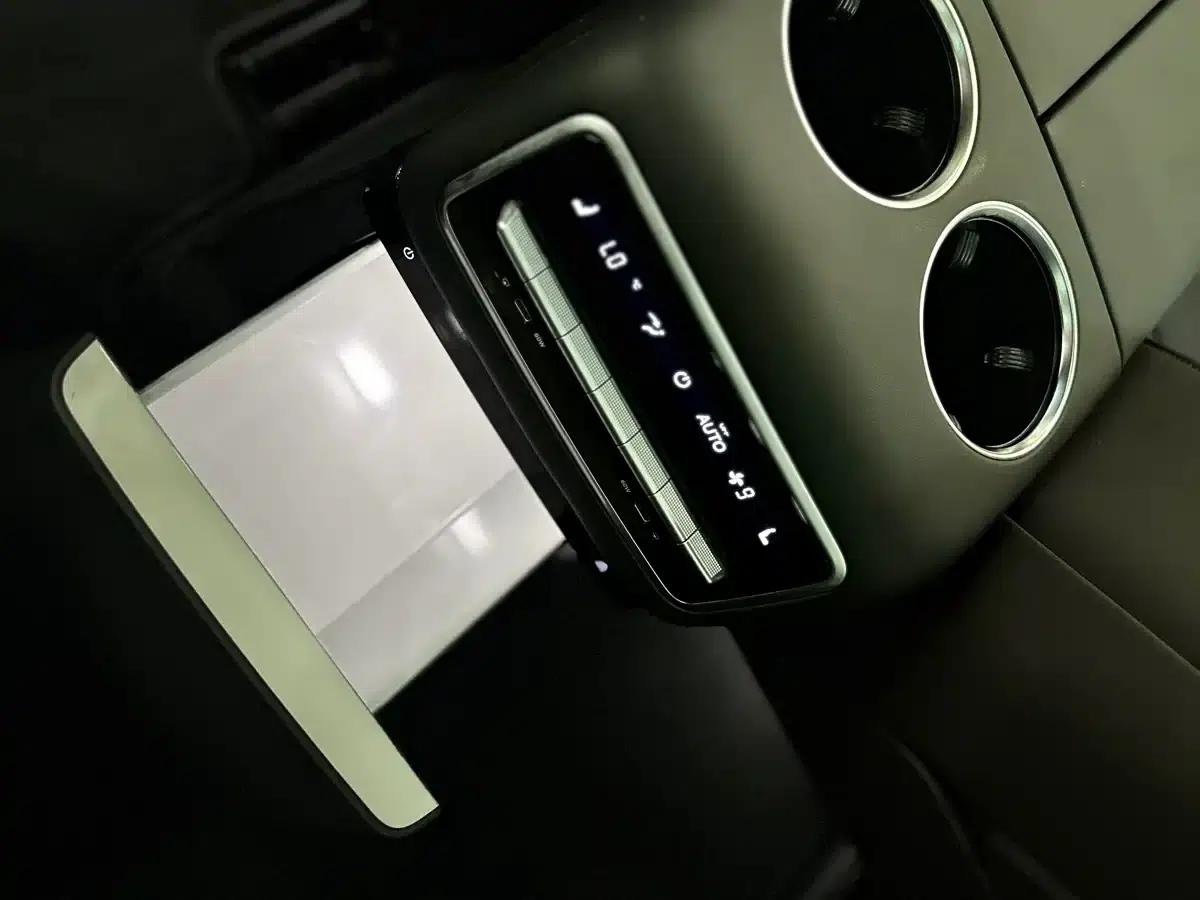 Li Auto L9 2022 Max — миниатюра 7
