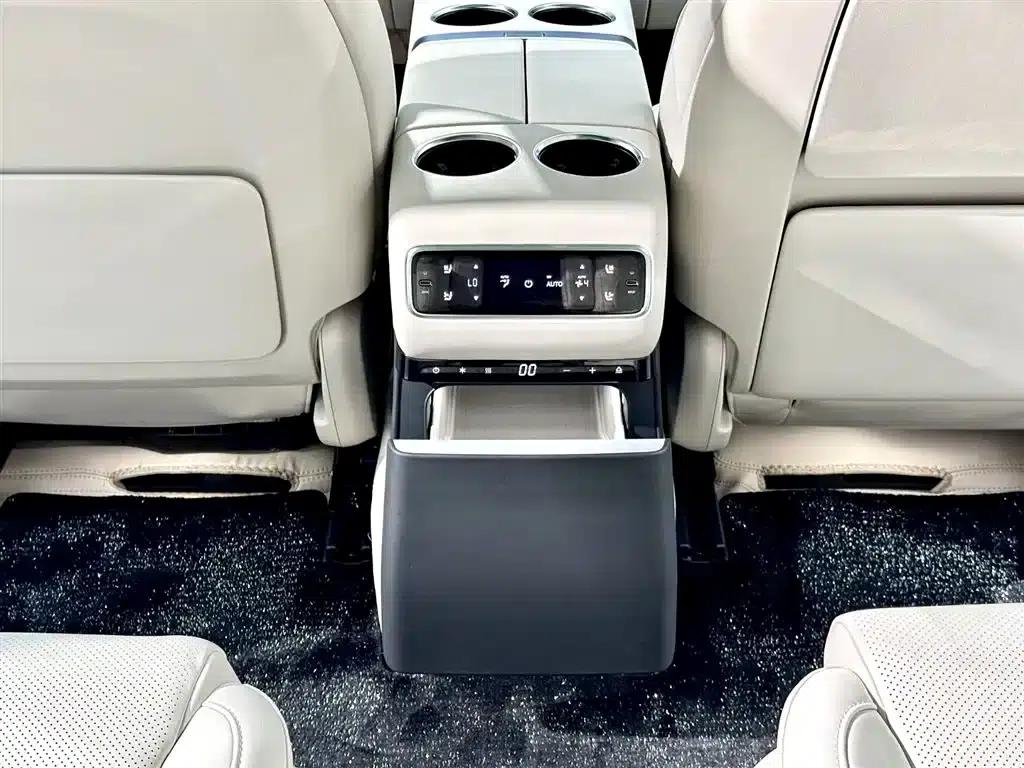 Li Auto L9 2024 Ultra — миниатюра 15