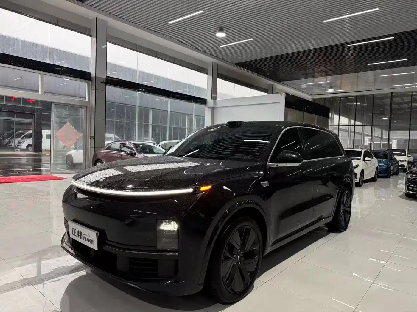 Li Auto L9 2022 Max — миниатюра 2