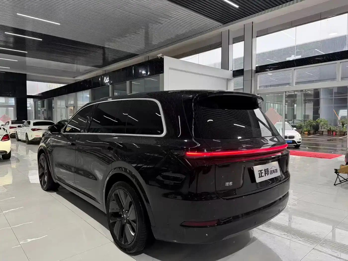 Li Auto L9 2022 Max — миниатюра 5