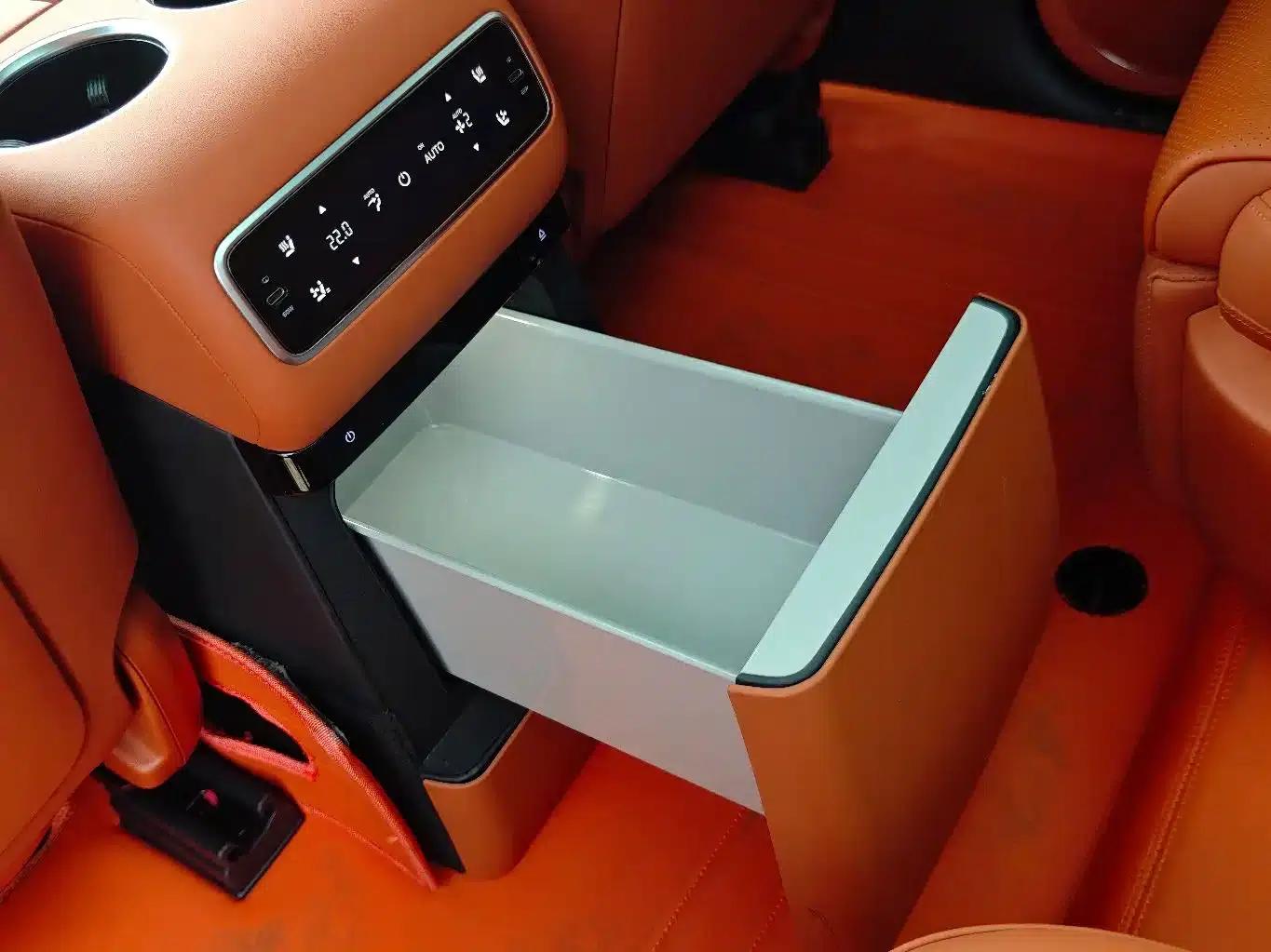 Li Auto L9 2022 Max — миниатюра 4