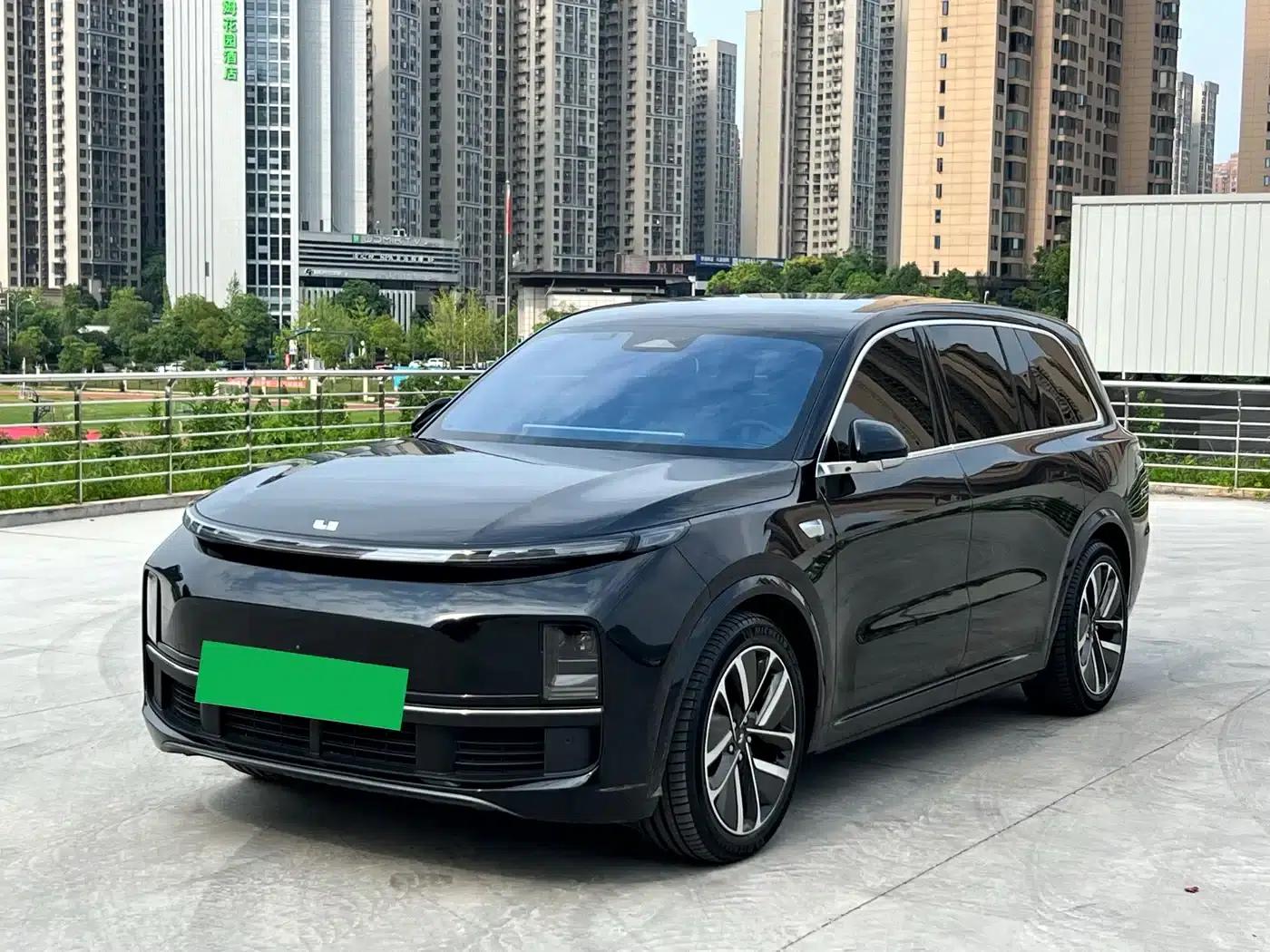 Li Auto L9 2023 Pro — миниатюра 1