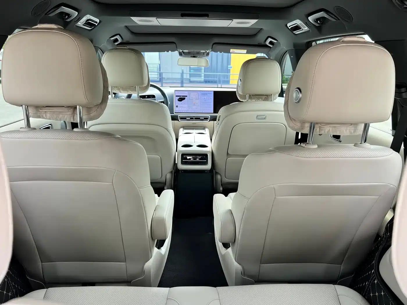 Li Auto L9 2023 Pro — миниатюра 10