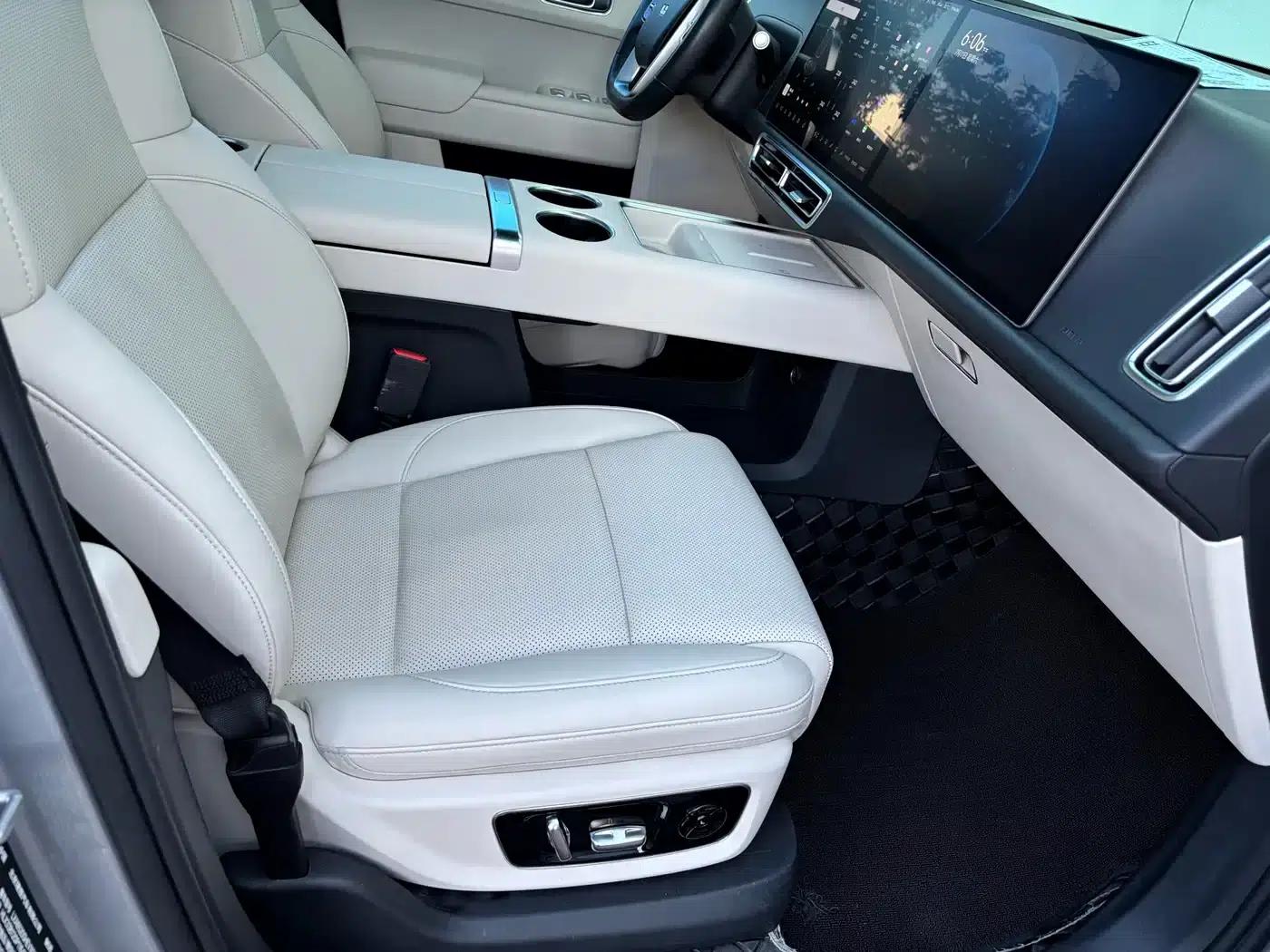 Li Auto L9 2022 Max — миниатюра 10