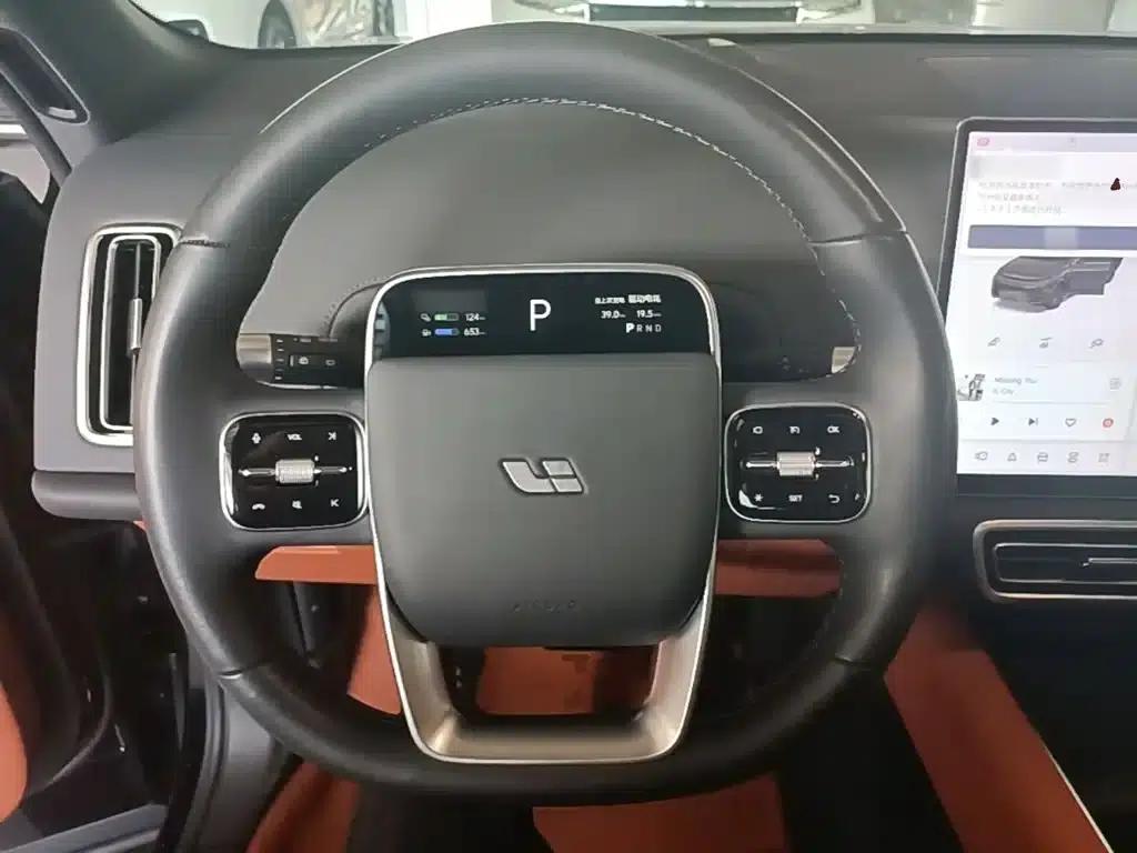 Li Auto L9 2024 Ultra — миниатюра 11