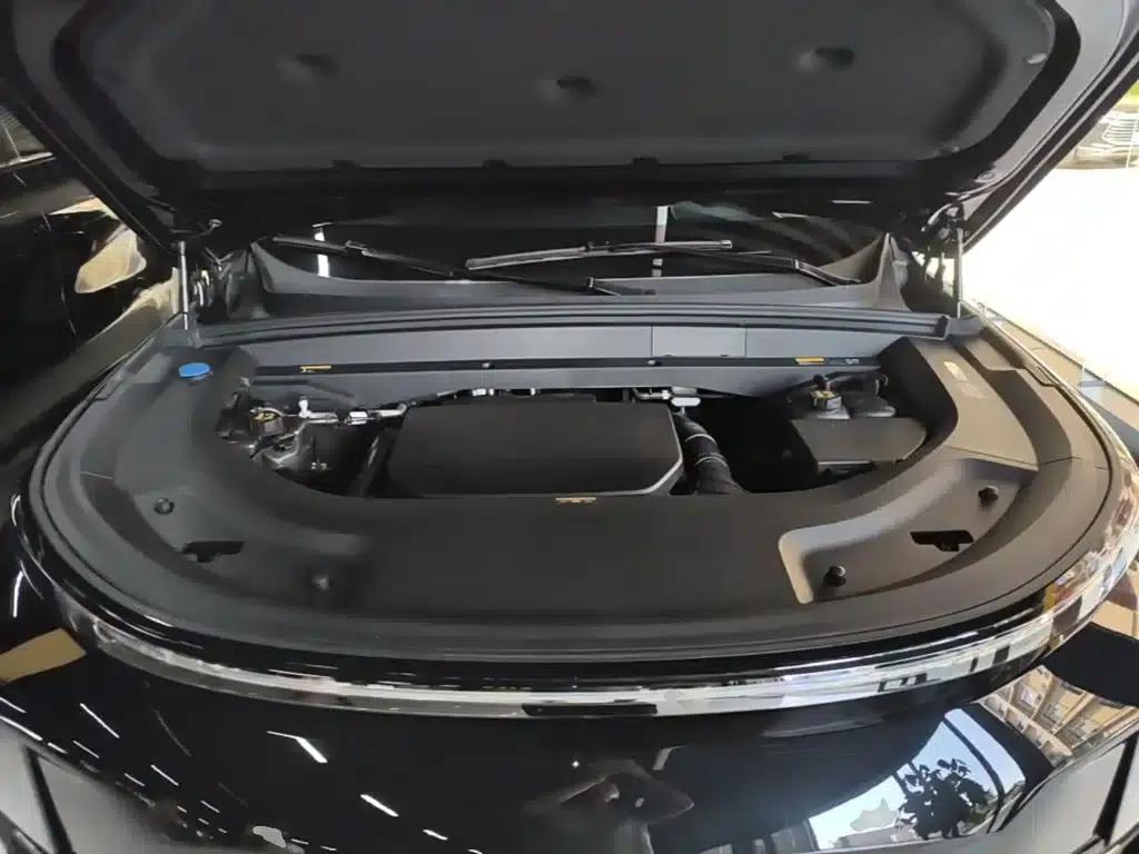 Li Auto L9 2024 Ultra — миниатюра 16