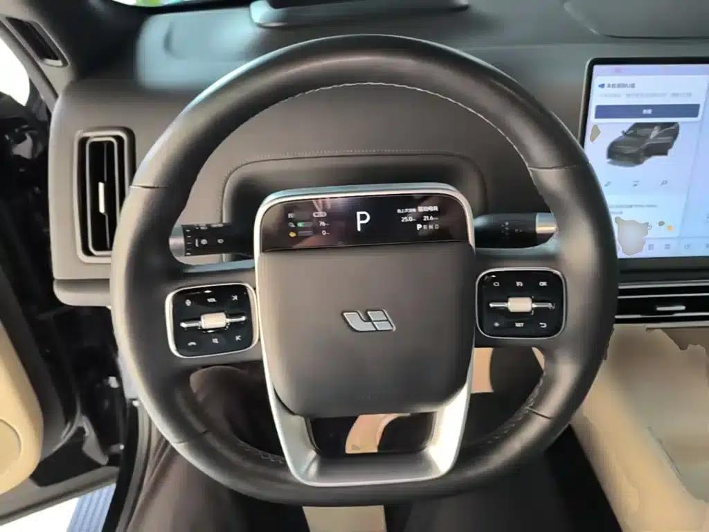 Li Auto L9 2024 Ultra — миниатюра 7