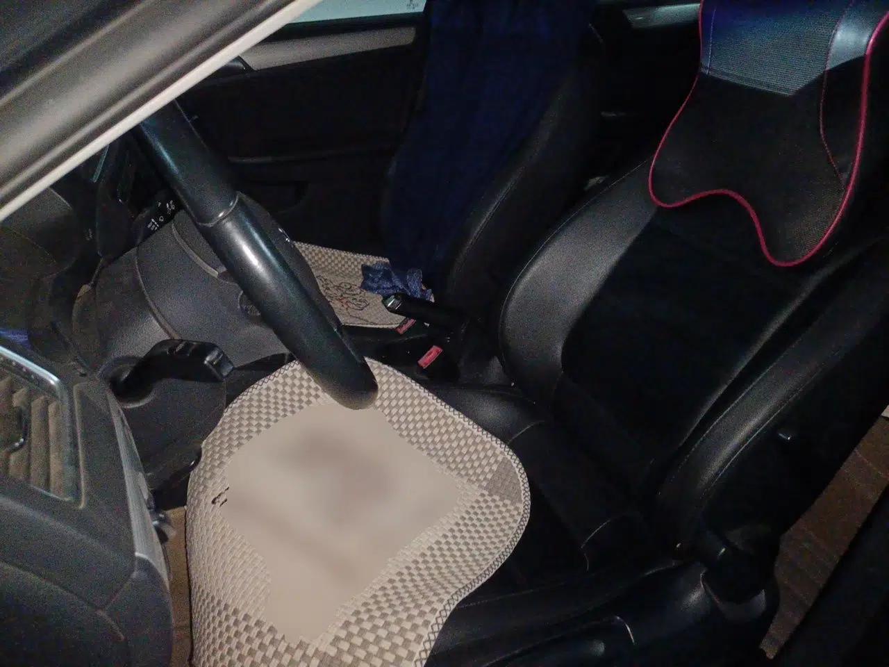 Volkswagen Sagitar 2014 1.4TSI Manual Luxury Model — миниатюра 15
