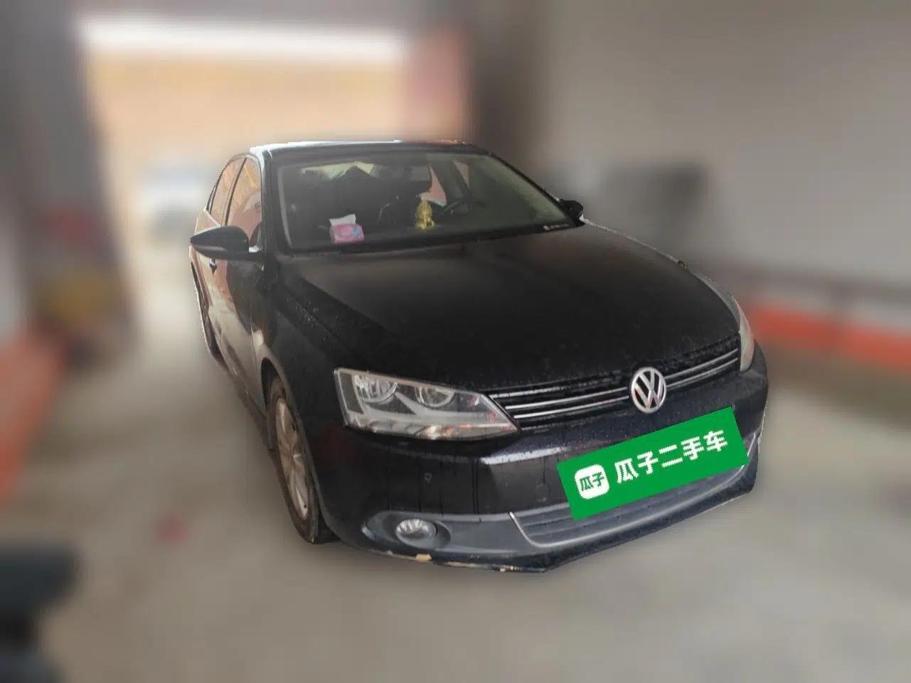 Volkswagen Sagitar 2012 1.4TSI Manual Luxury Model — миниатюра 3