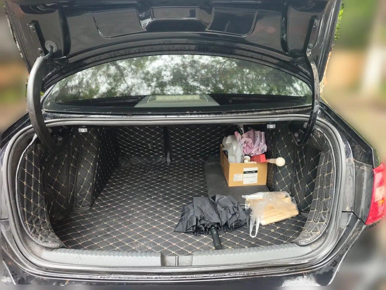 Volkswagen Sagitar 2012 1.6L Automatic Comfort Edition — миниатюра 19