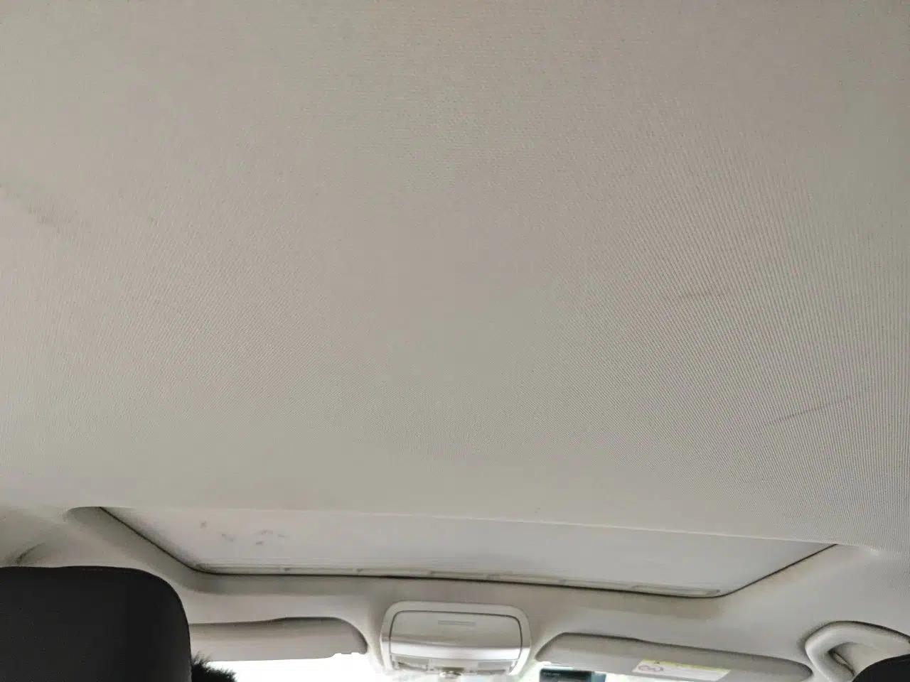 Volkswagen Sagitar 2014 Revised Version 1.6L Automatic Comfort Edition — миниатюра 18