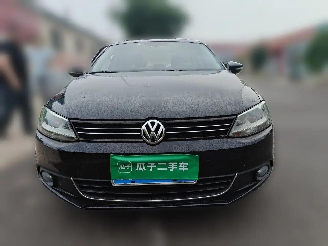 Volkswagen Sagitar 2012 1.4TSI Automatic Luxury Edition — миниатюра 2